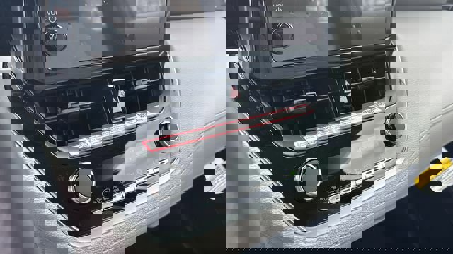 New 2026 Toyota Corolla Cross L image 18