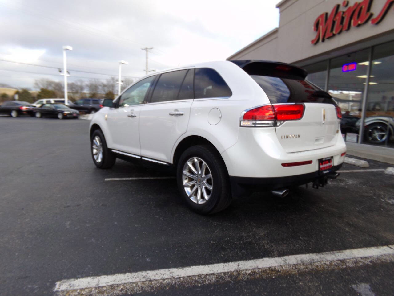 Used 2012 Lincoln MKX FWD image 51