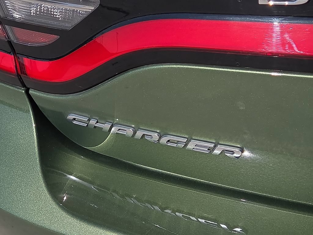 Used 2023 Dodge Charger SXT RWD image 16