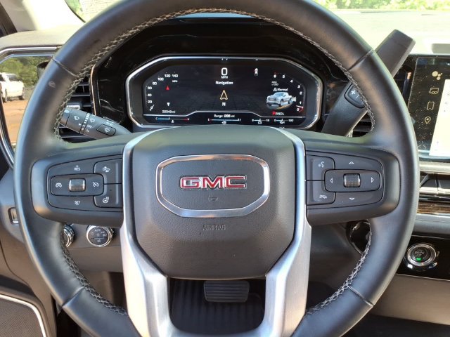 Used 2023 GMC Sierra 1500 Elevation w/ X31 Off-Road Package AWD/4WD image 18