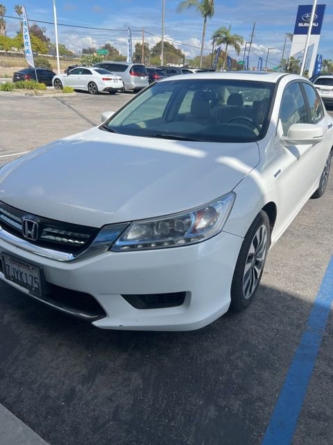 Used 2015 Honda Accord Touring image 1
