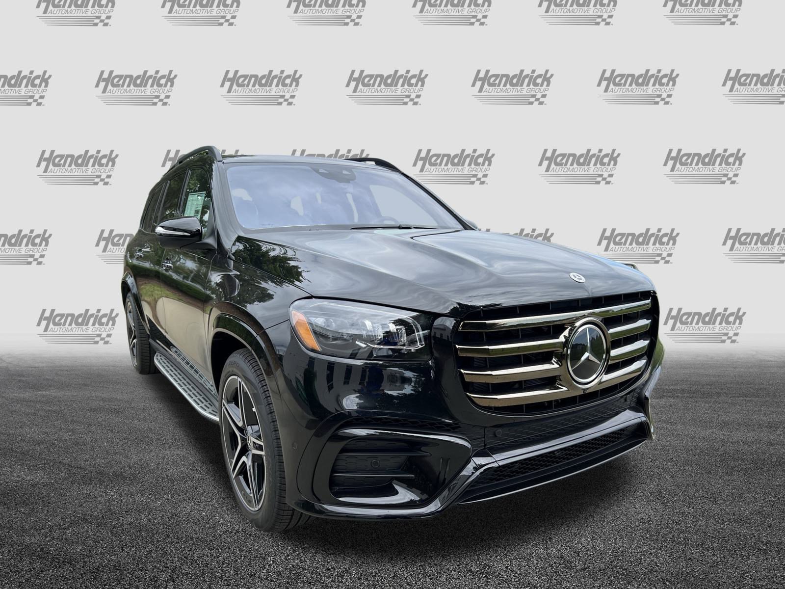 New 2026 Mercedes-Benz GLS 450 4MATIC image 2