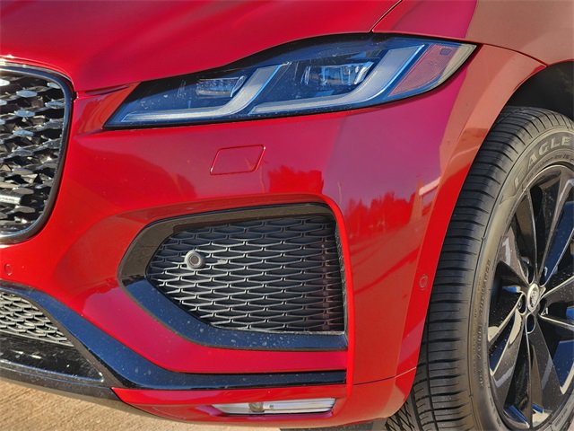 Used 2025 Jaguar F-PACE R-Dynamic S image 8