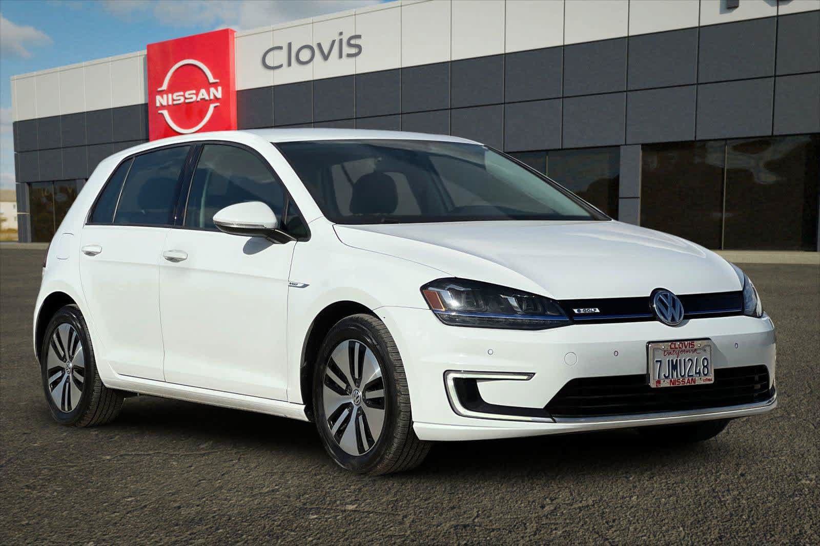 Used 2015 Volkswagen e-Golf SEL Premium FWD image 10
