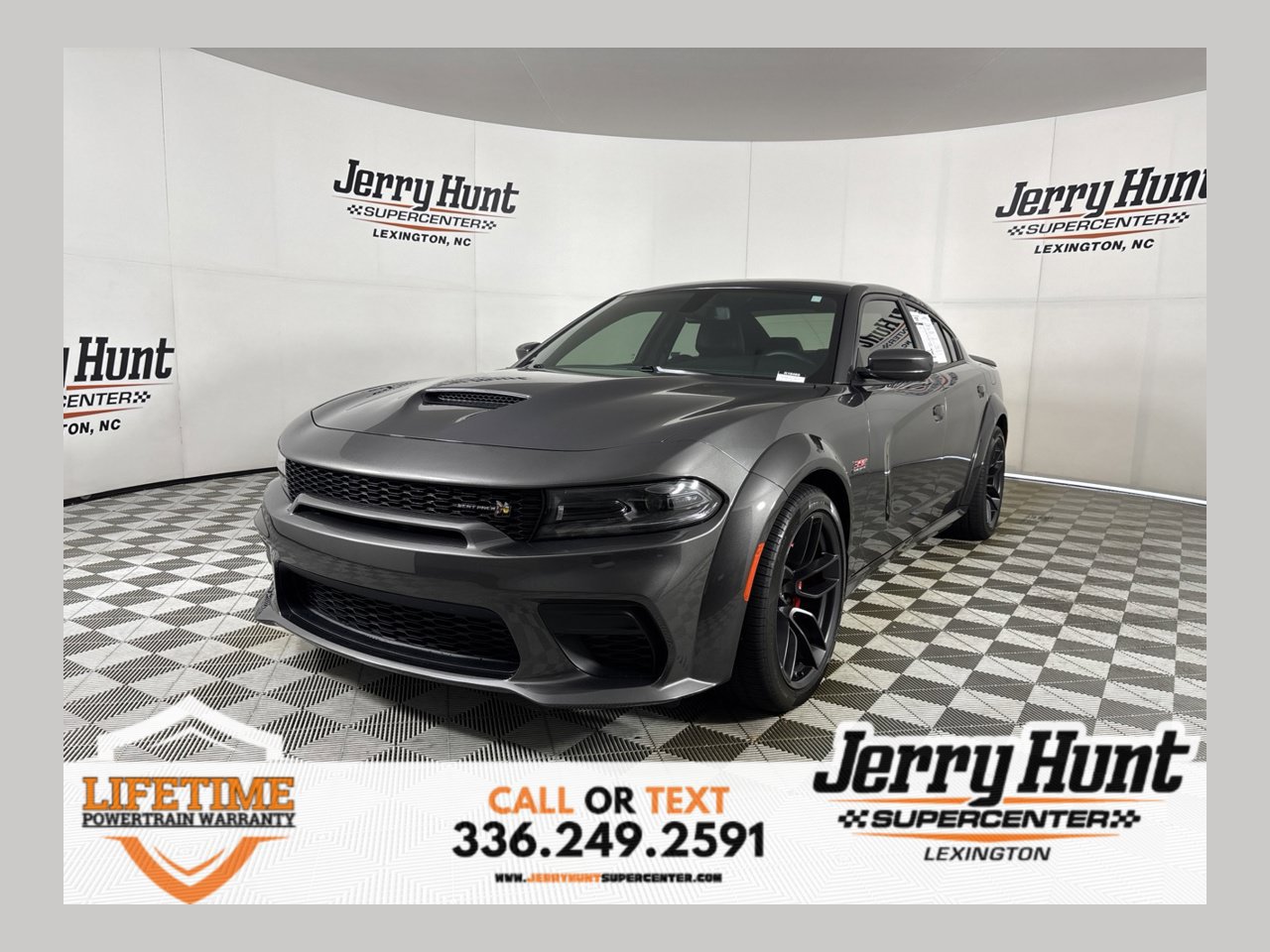 Used 2022 Dodge Charger Scat Pack RWD image 1