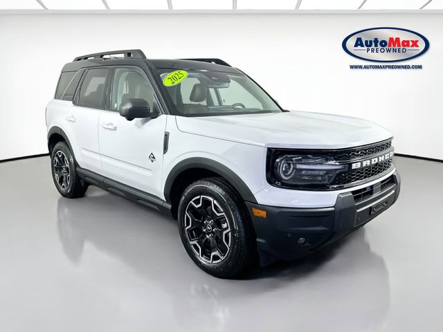 Used 2025 Ford Bronco Sport Outer Banks w/ Outer Banks Tech Package+ AWD/4WD image 1