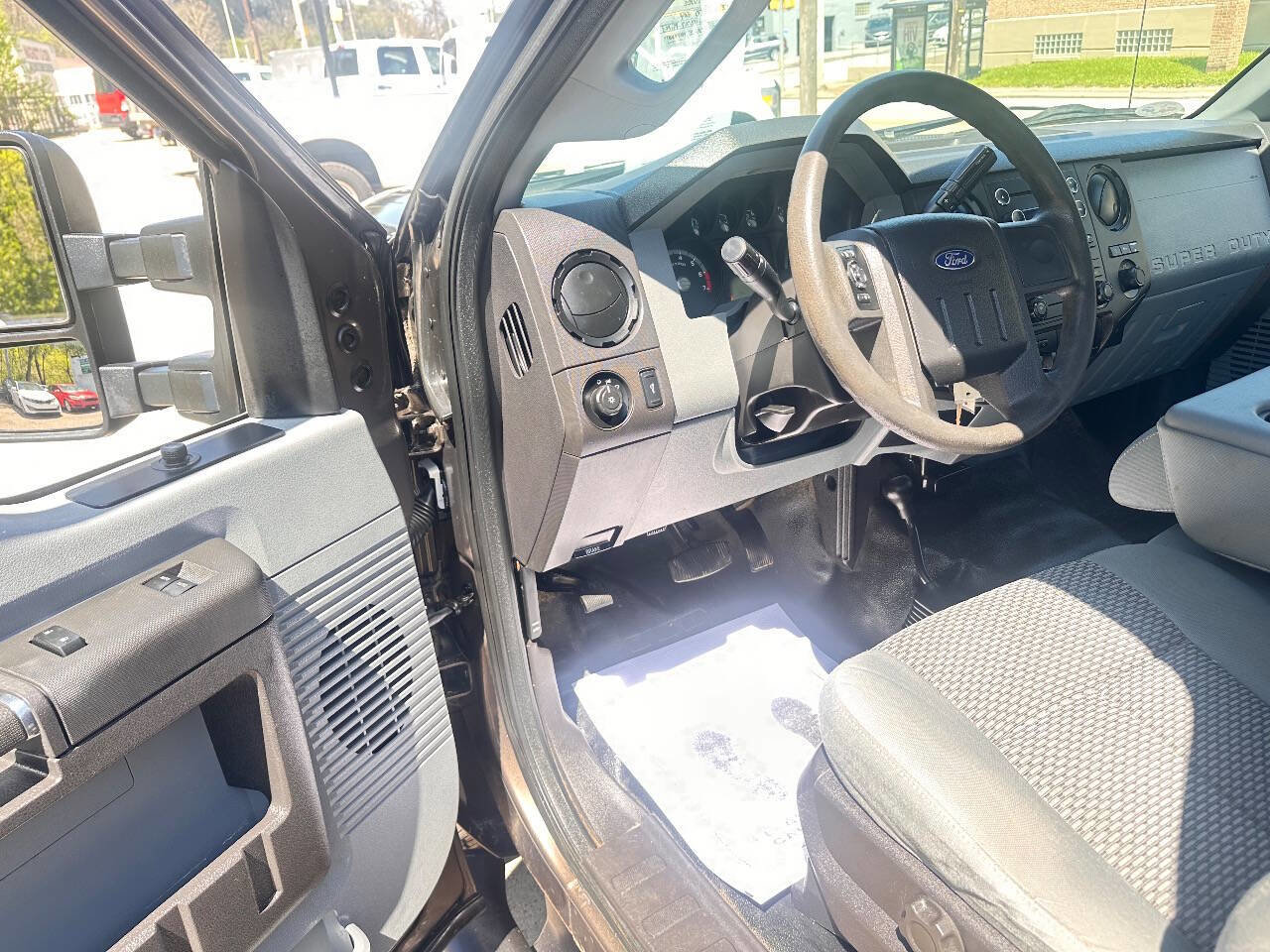 Used 2016 Ford F250 XL w/ XL Appearance Package image 8