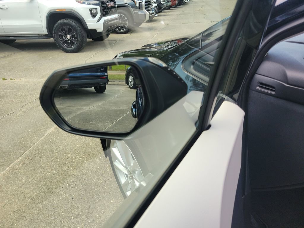 Used 2026 Toyota Corolla LE w/ LE Premium Package FWD image 11