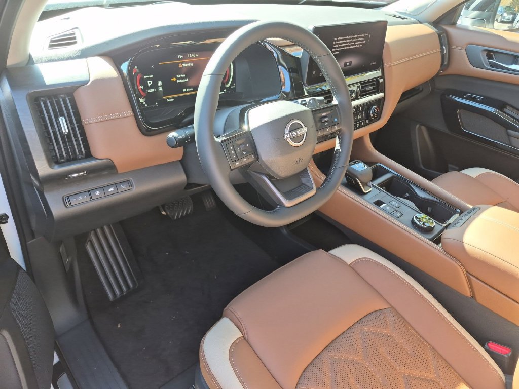 New 2026 Nissan Pathfinder Platinum AWD/4WD image 5