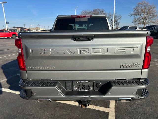 Used 2023 Chevrolet Silverado 1500 High Country w/ Technology Package image 5