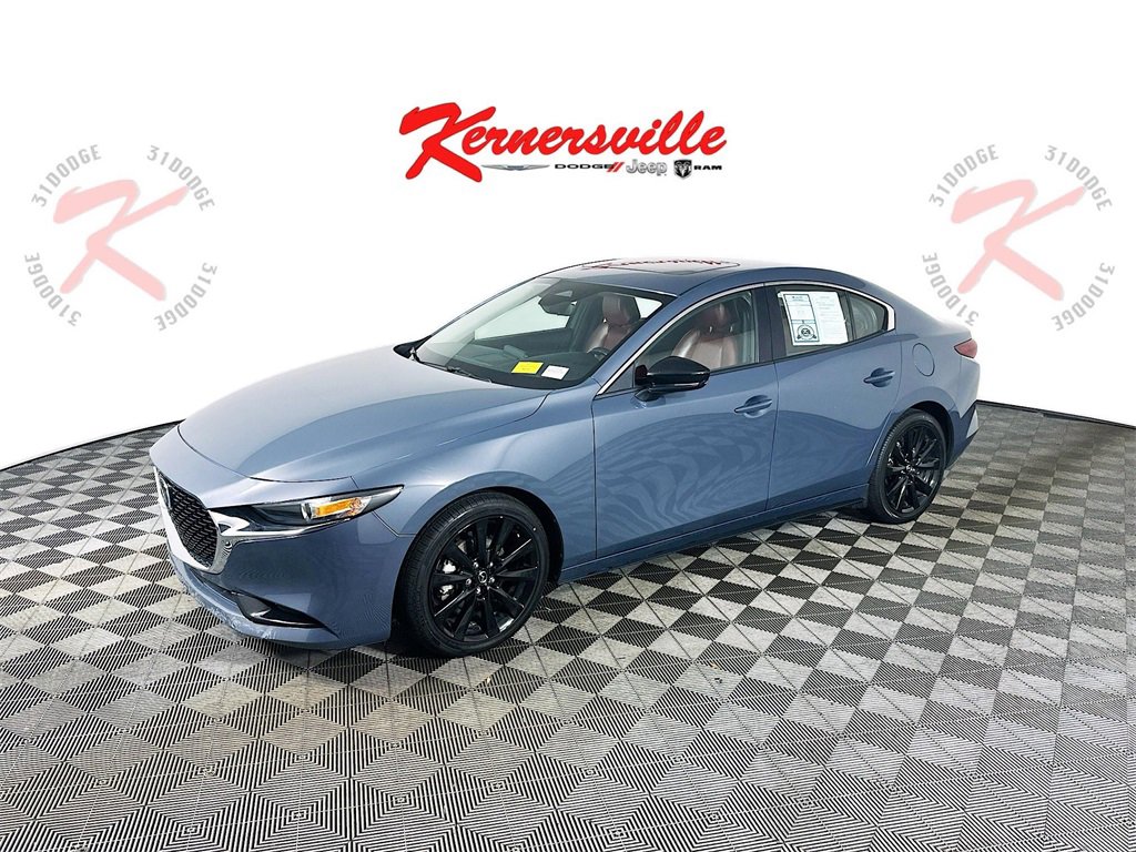 Used 2024 MAZDA MAZDA3 s image 3
