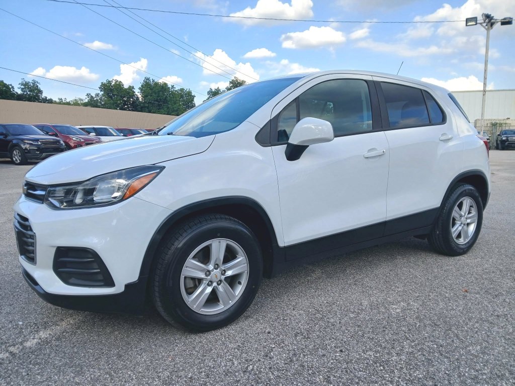 Used 2020 Chevrolet Trax LS w/ Tint and Cruise Package