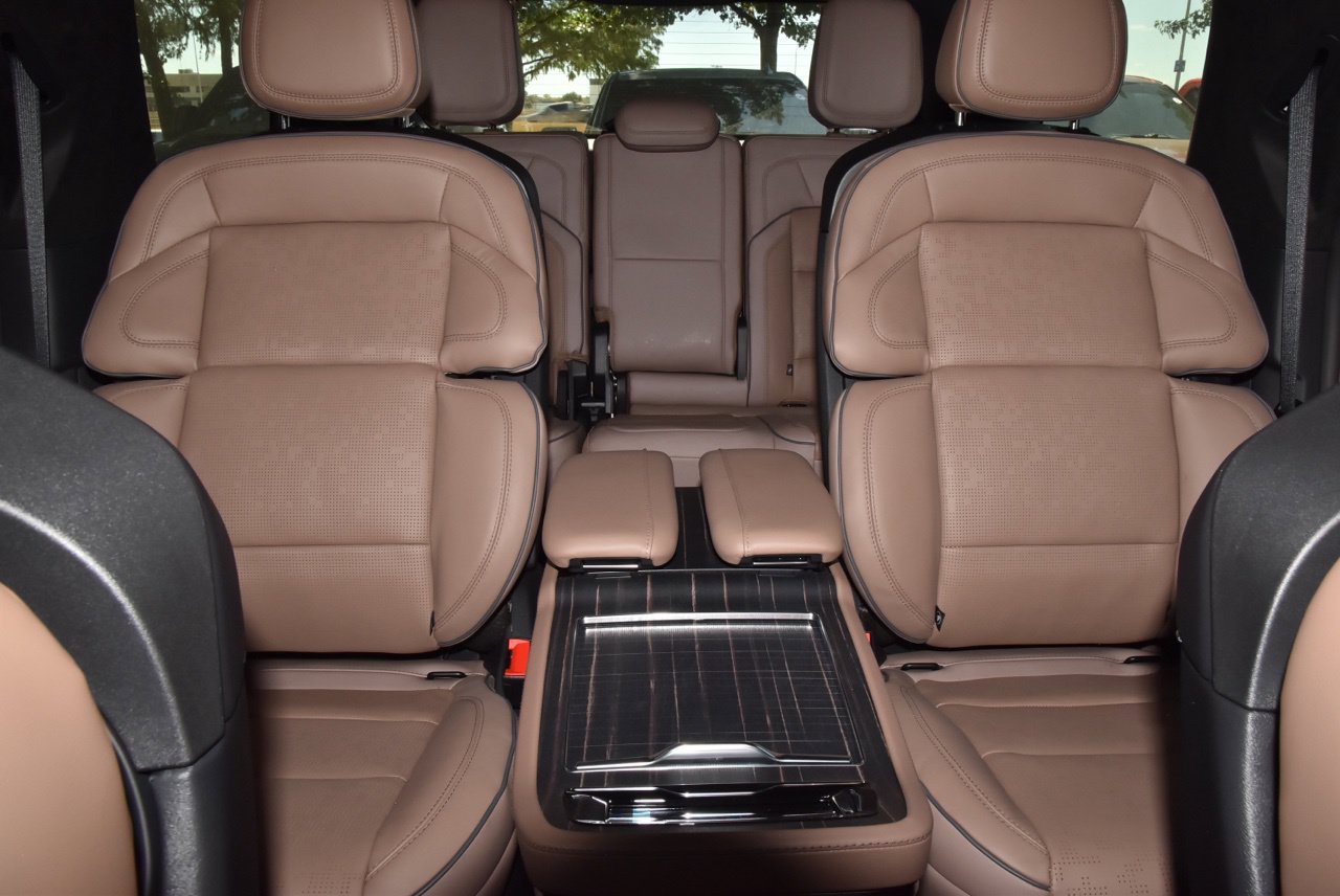 New 2027 Lincoln Navigator Black Label AWD/4WD image 22