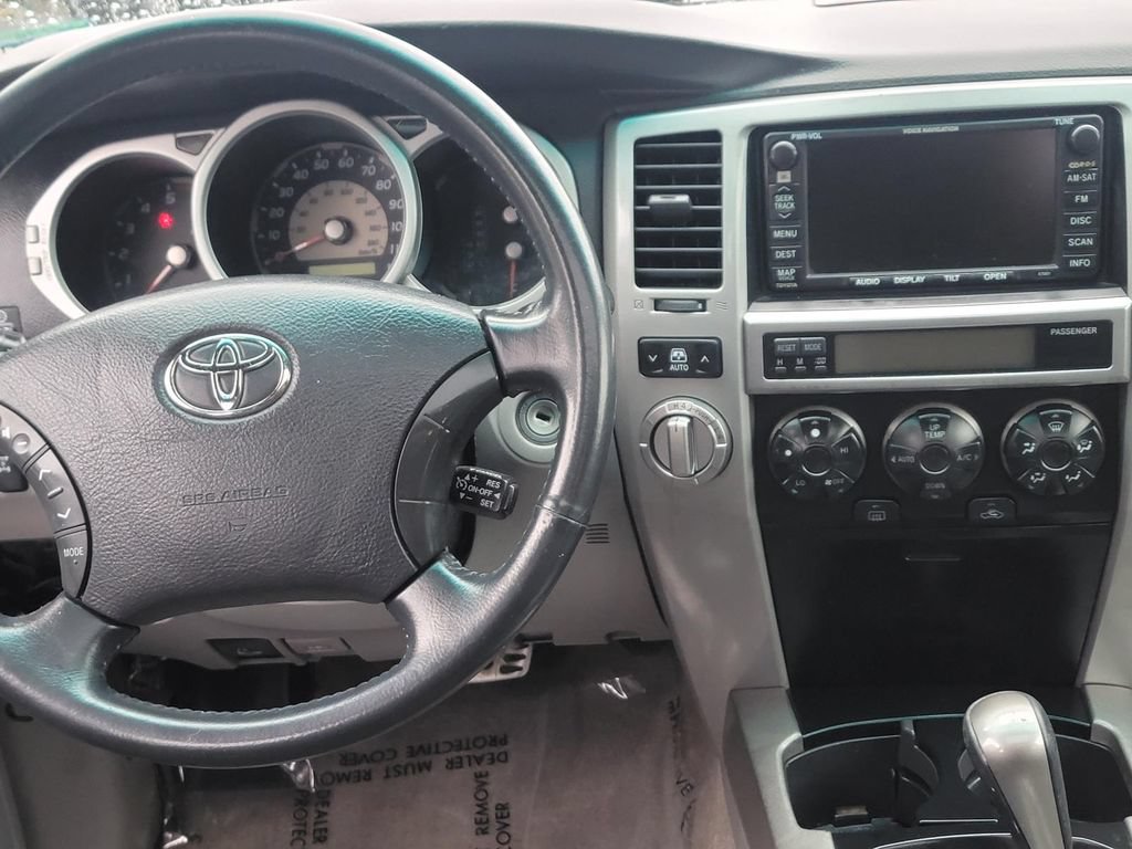Used 2004 Toyota 4Runner 4WD image 16