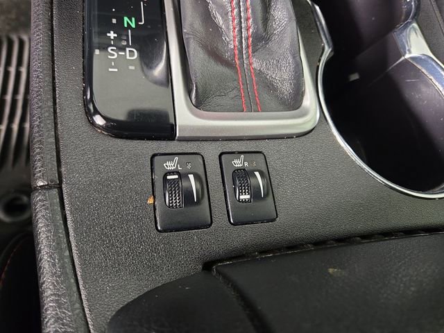 Used 2019 Toyota Highlander SE image 28