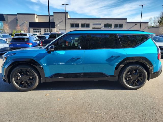 New 2026 Kia EV9 Land w/ Nightfall Edition Package image 4