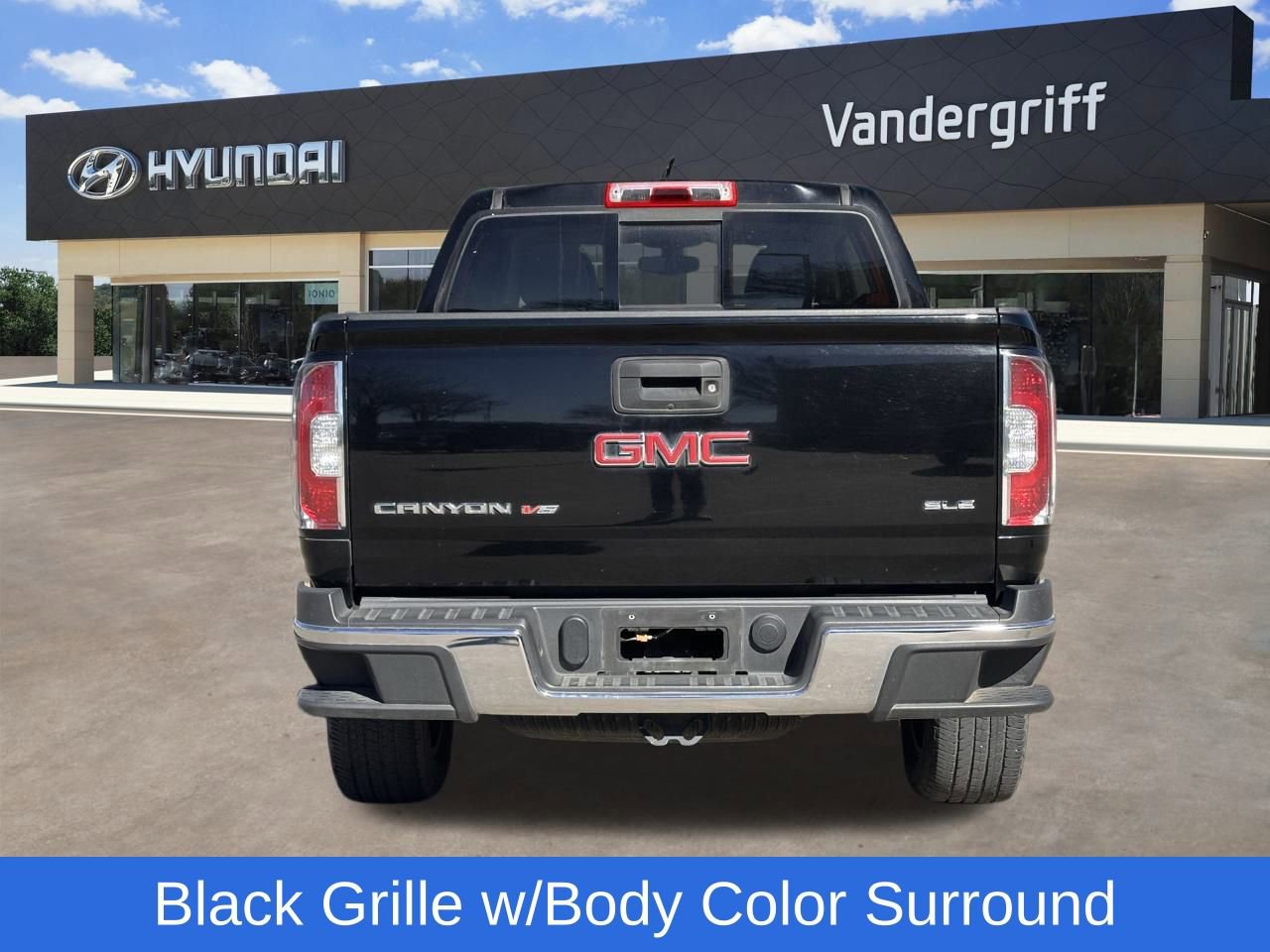 Used 2019 GMC Canyon SLE w/ Elevation Edition image 11