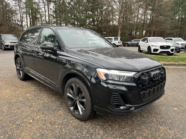 Used 2025 Audi Q7 3.0T Premium Plus image 2