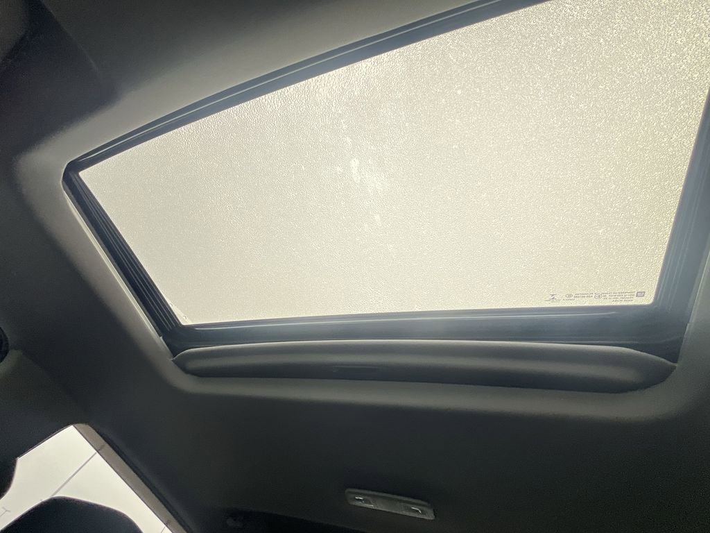 Used 2022 Chevrolet Silverado 1500 RST image 17