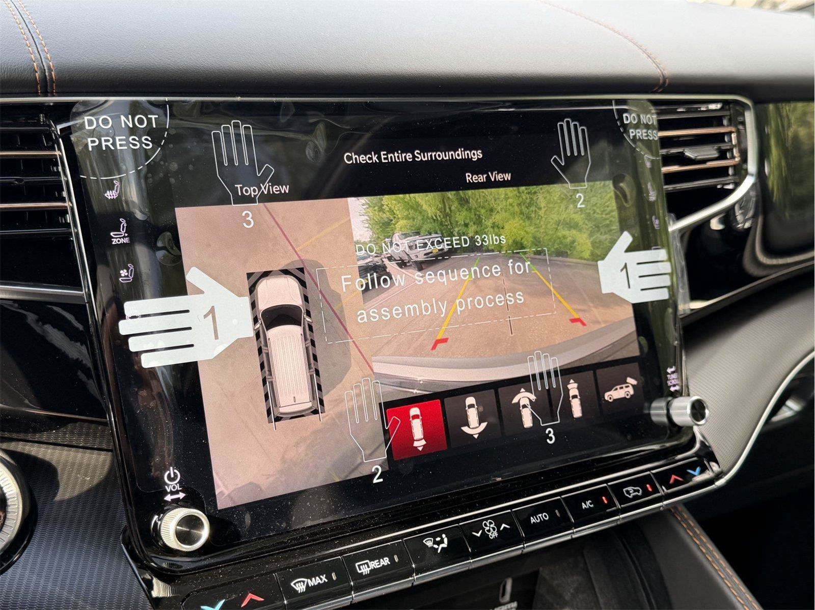 New 2026 Jeep Grand Wagoneer L Summit AWD/4WD image 24
