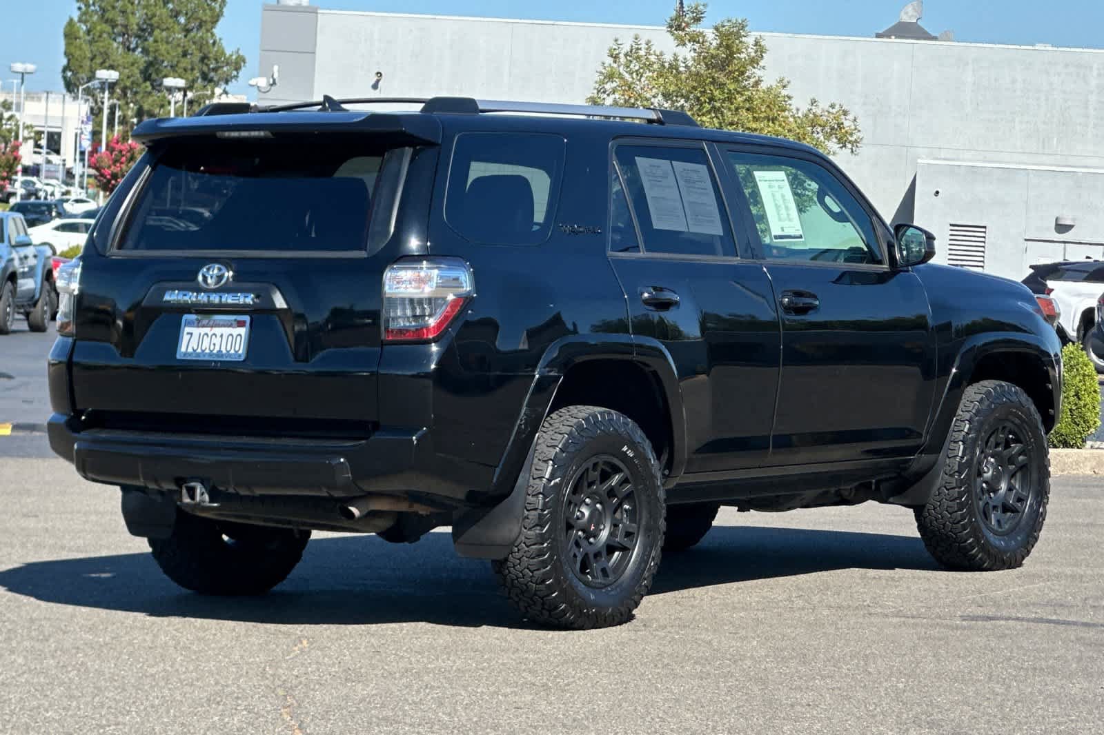 Used 2015 Toyota 4Runner TRD Pro AWD/4WD image 2