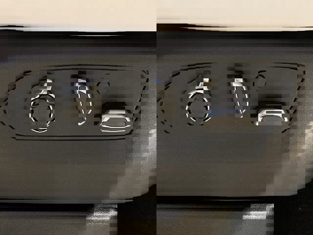 Certified 2026 Cadillac Escalade V w/ LPO, ONYX Package image 30