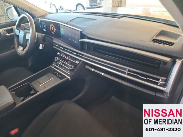 Used 2025 Hyundai Santa Fe SE image 14