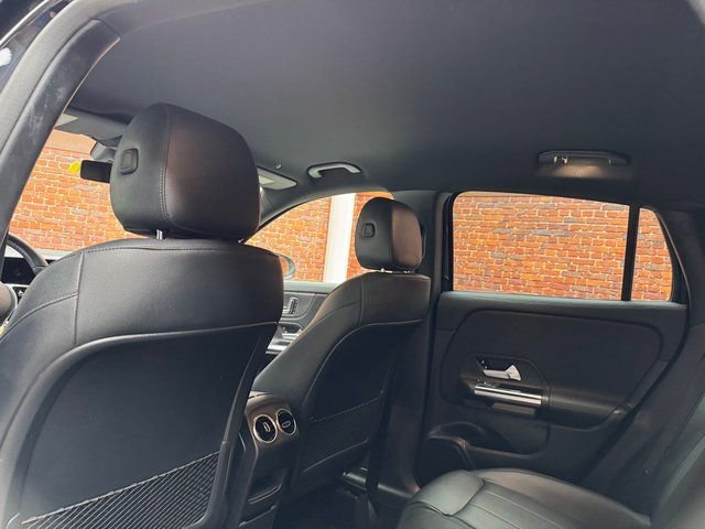 Certified 2022 Mercedes-Benz GLA 250 4MATIC image 25