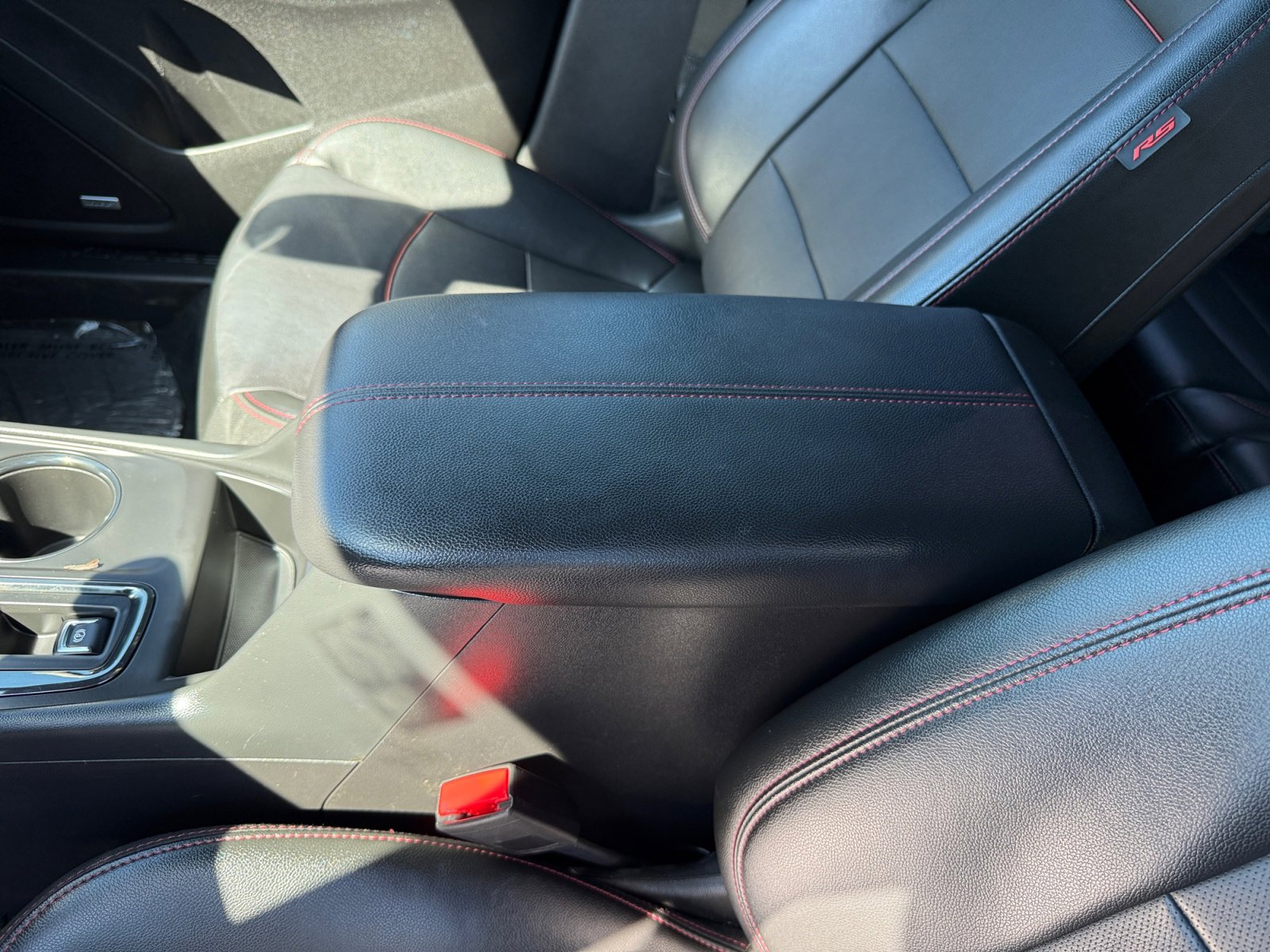 Used 2024 Chevrolet Equinox RS w/ RS Leather Package image 14