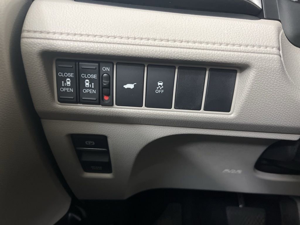 Used 2025 Honda Odyssey EX-L image 56