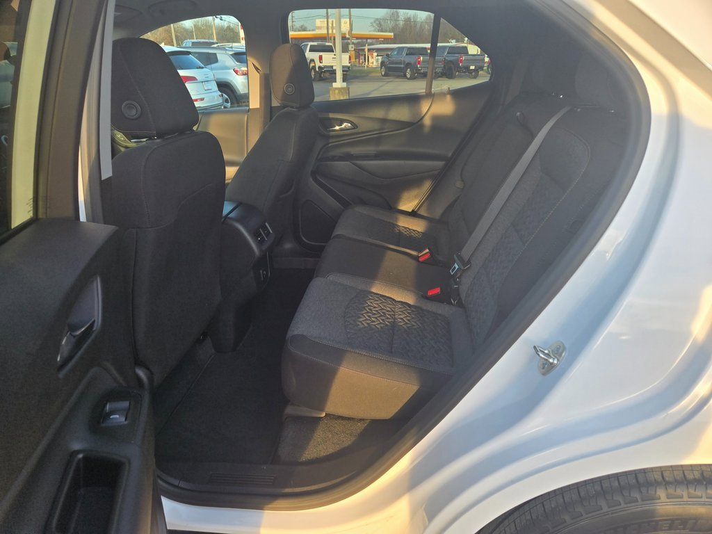 Used 2024 Chevrolet Equinox LT image 8