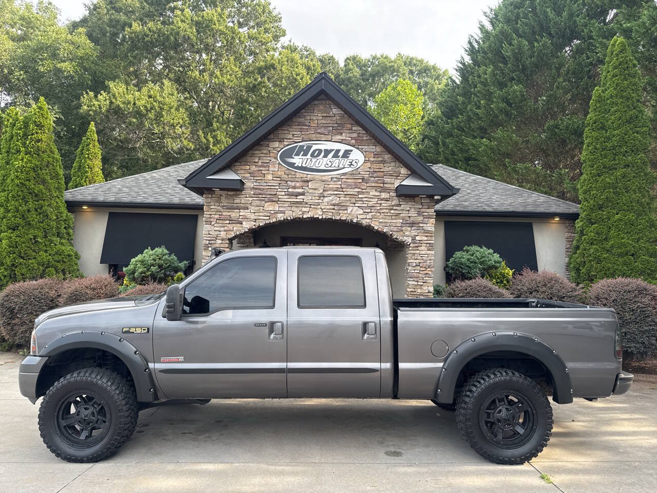 Used 2006 Ford F250 Lariat AWD/4WD image 1