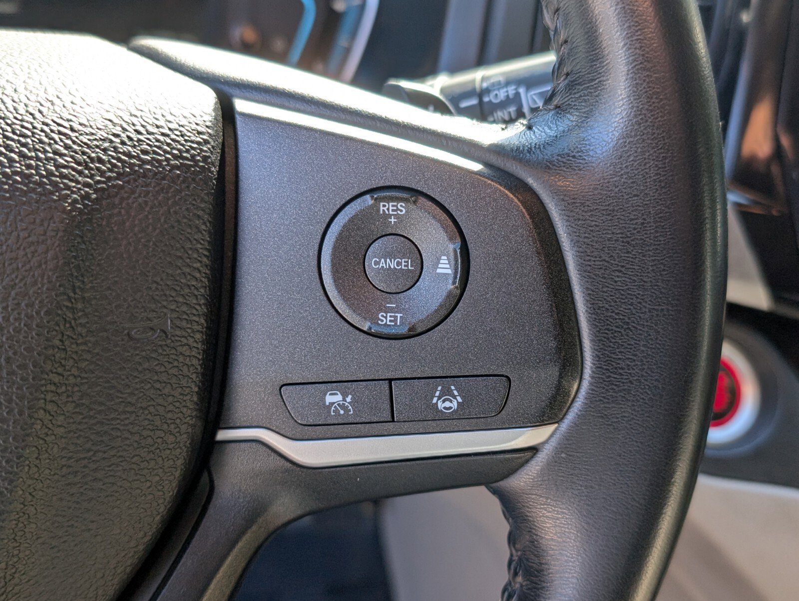 Used 2022 Honda Odyssey EX-L image 31