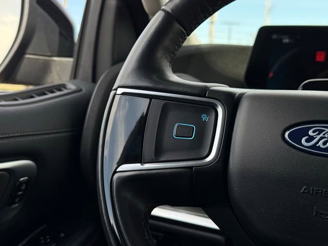 Used 2025 Ford Expedition Max Platinum image 10