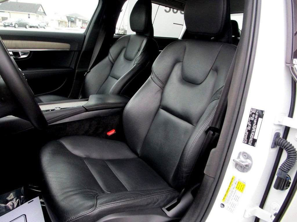 Used 2023 Volvo S90 B6 Plus w/ Protection Package Premier image 15