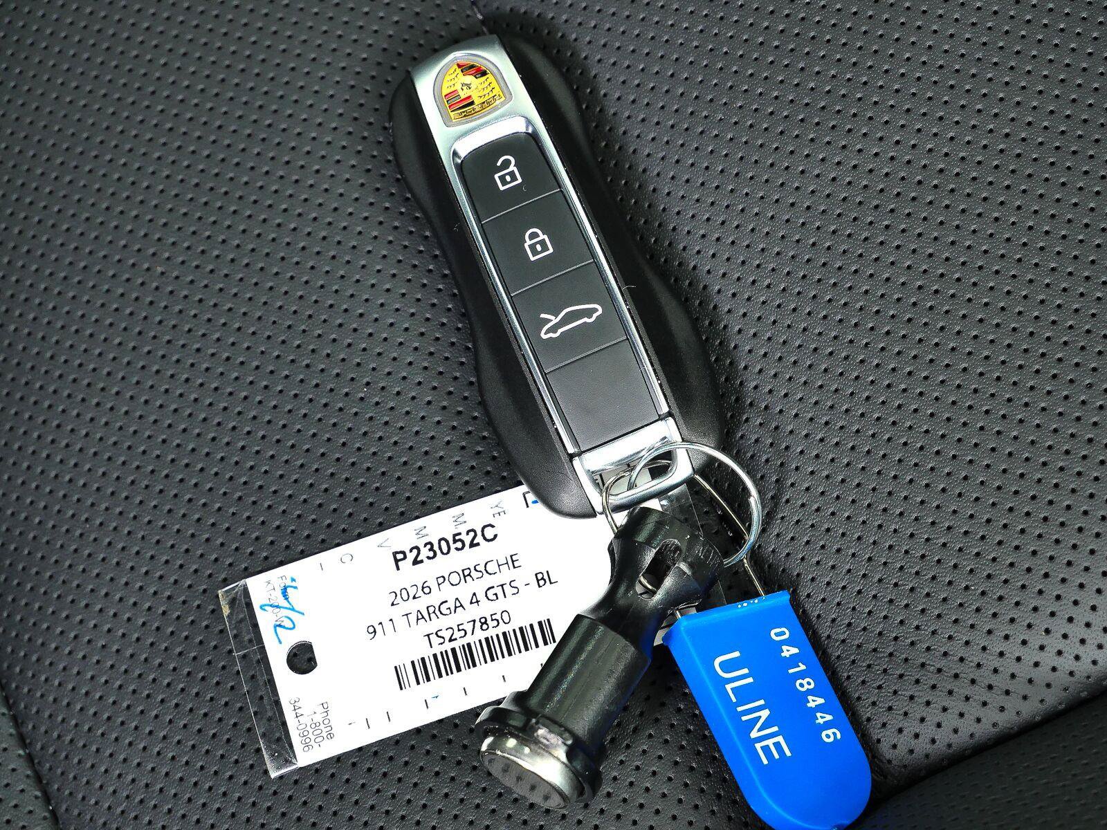 Used 2026 Porsche 911 Targa 4 GTS AWD/4WD image 34