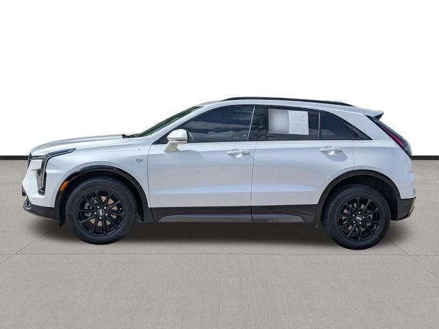 Used 2024 Cadillac XT4 Sport w/ Cold Weather Package AWD/4WD image 8