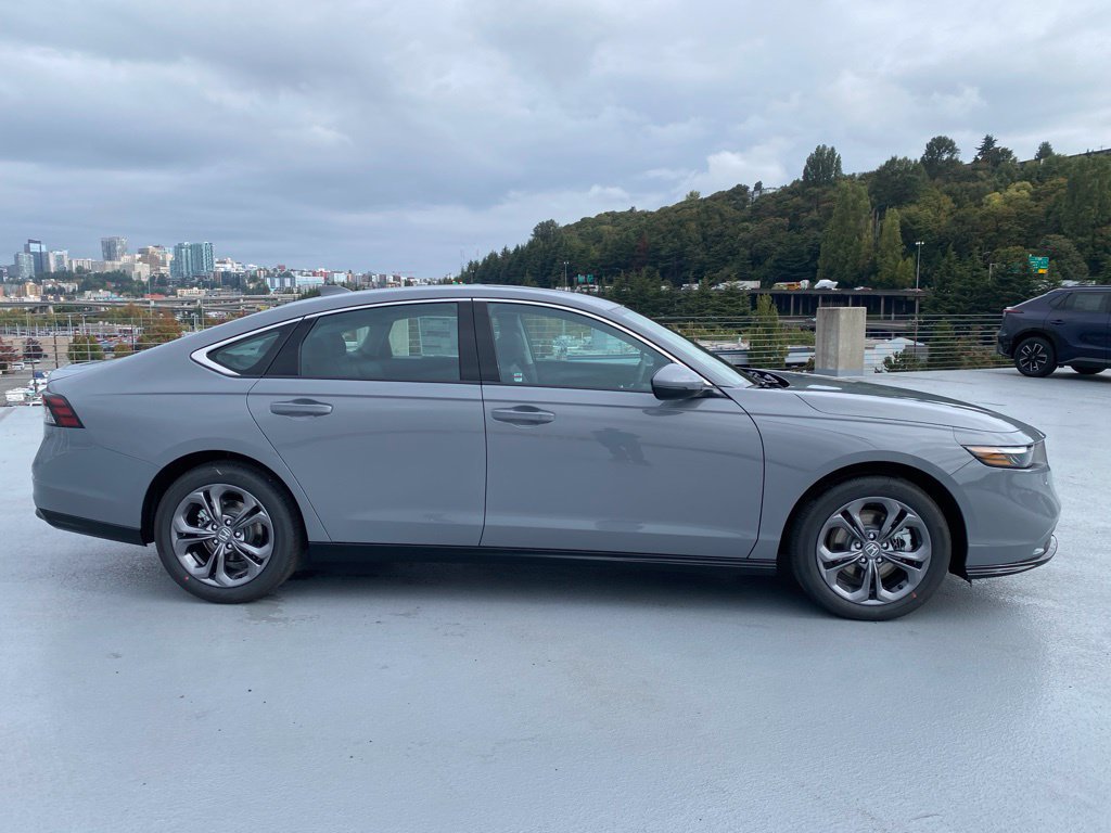 New 2026 Honda Accord EX-L image 3