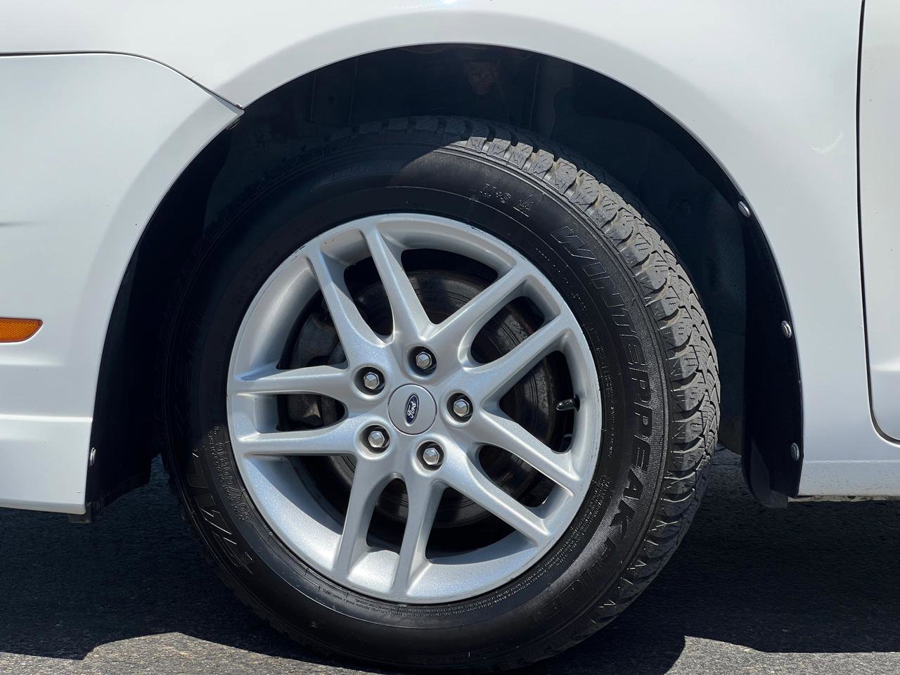 Used 2012 Ford Fusion S FWD image 40