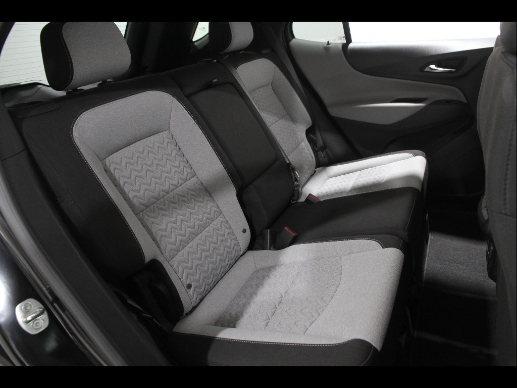 Certified 2022 Chevrolet Equinox LS w/ LS Convenience Package AWD/4WD image 17