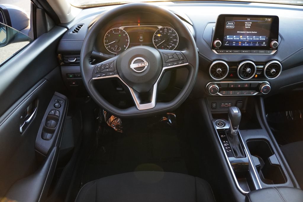 Used 2024 Nissan Sentra SV FWD image 20