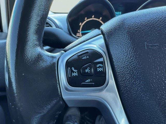 Used 2014 Ford Fiesta Titanium FWD image 27