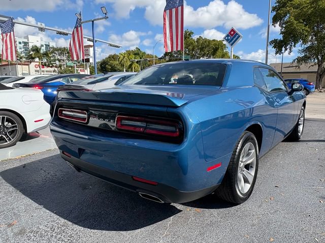 Used 2021 Dodge Challenger SXT RWD image 7