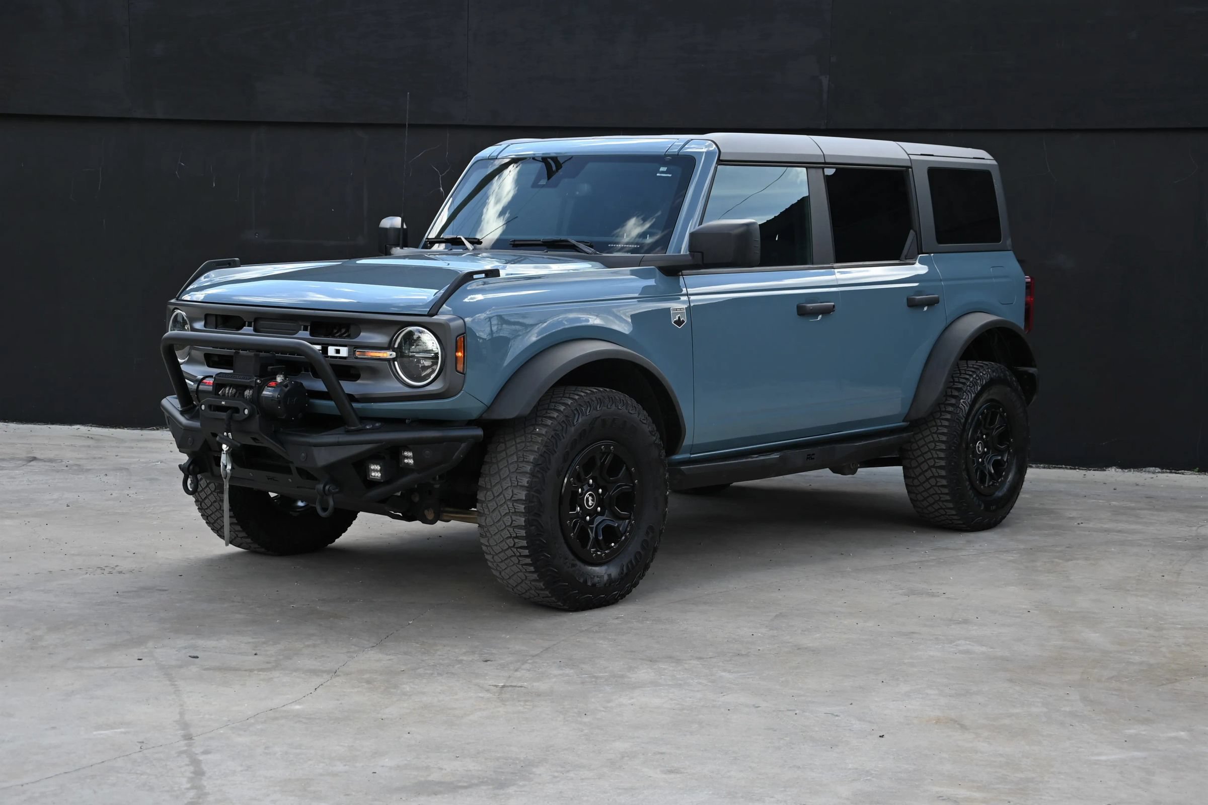 Used 2023 Ford Bronco Big Bend w/ Sasquatch Package AWD/4WD image 4