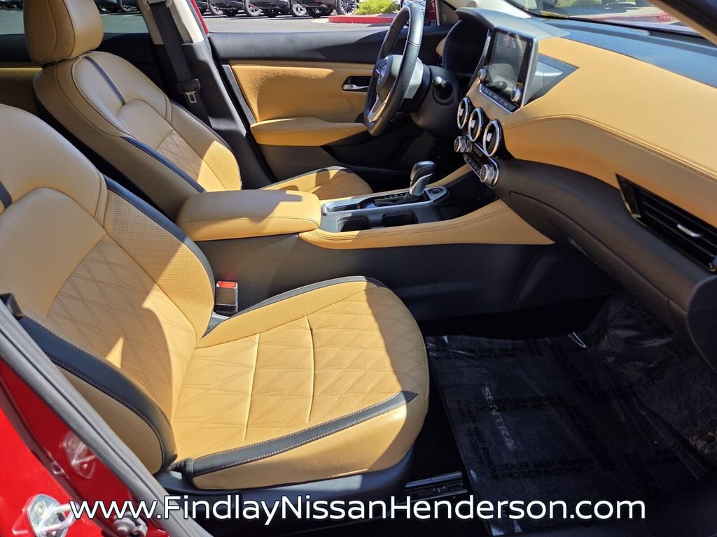 Used 2025 Nissan Sentra SV w/ SV Premium Package FWD image 17
