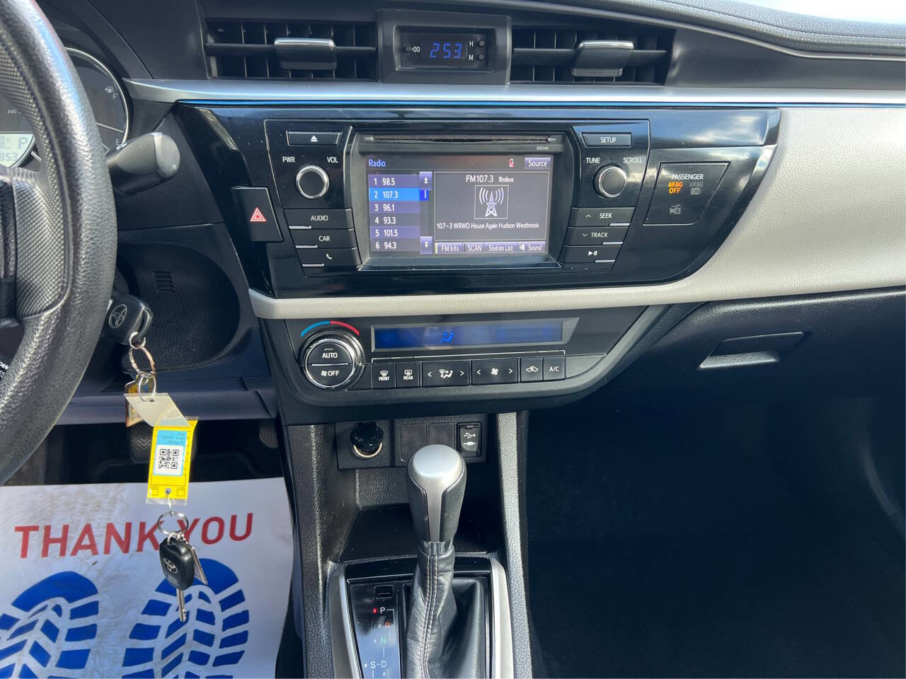 Used 2014 Toyota Corolla image 14