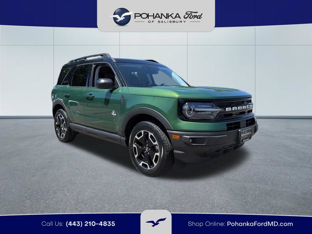 Certified 2024 Ford Bronco Sport Outer Banks w/ Tech Package AWD/4WD image 4