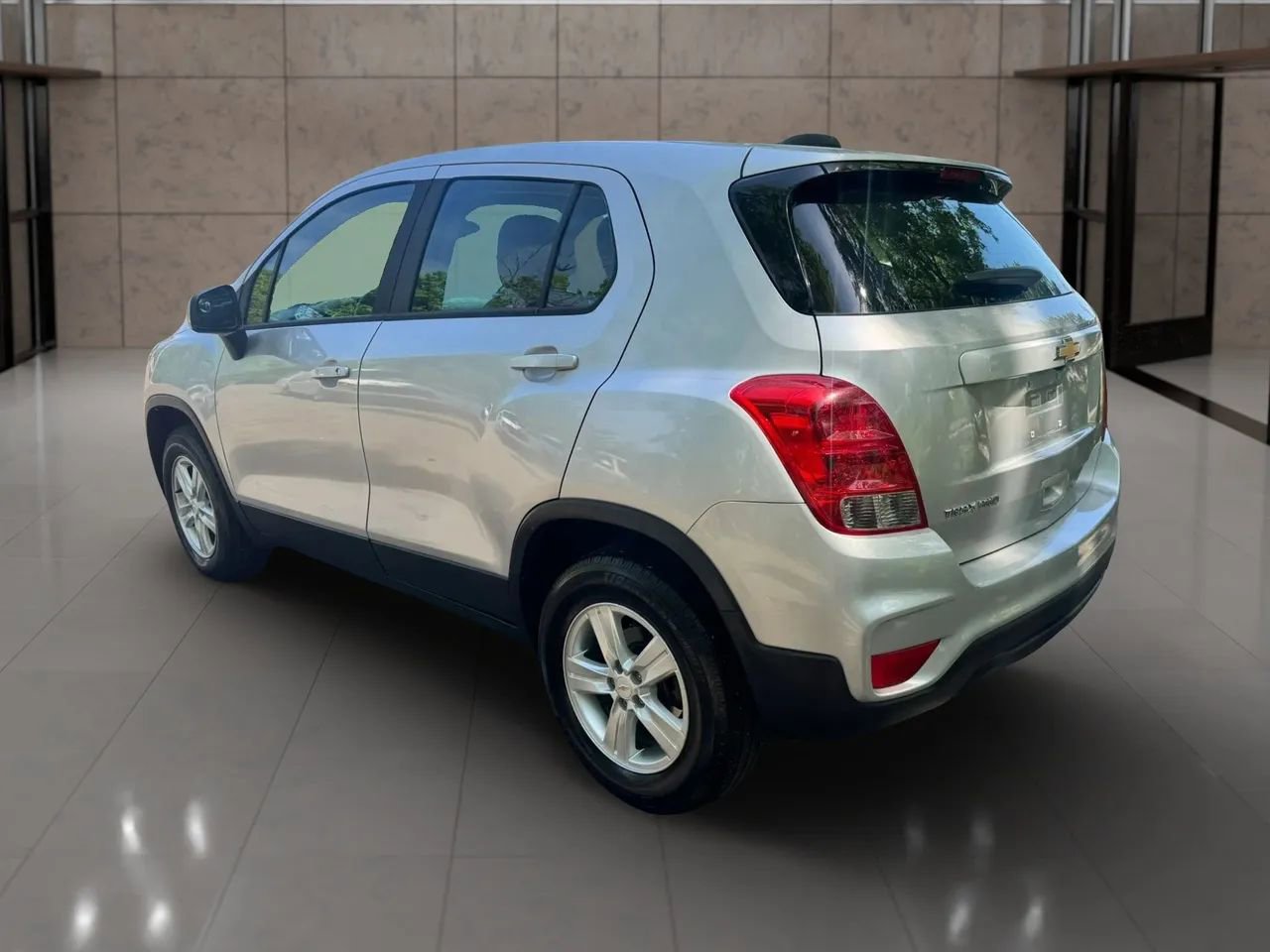 Used 2017 Chevrolet Trax LS image 3