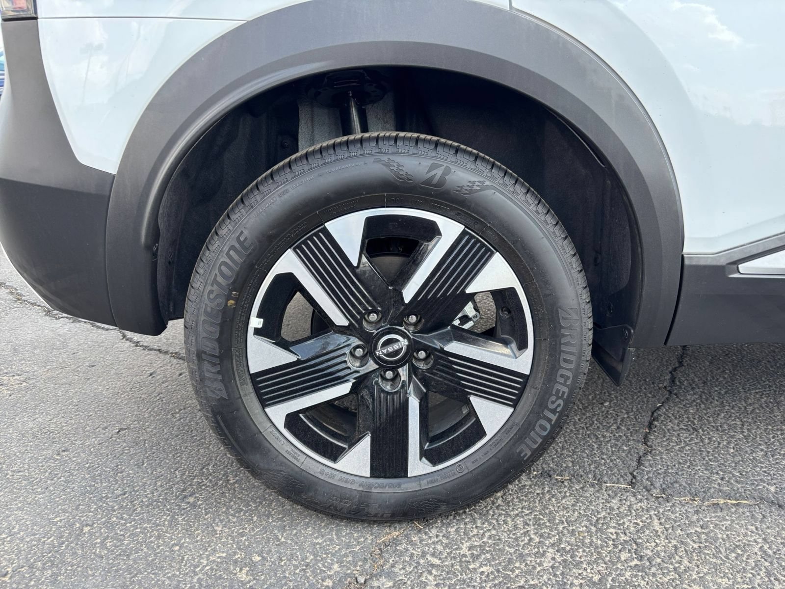 Used 2026 Nissan Kicks SV w/ Cold Weather Package AWD/4WD image 29