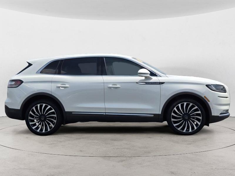 Used 2023 Lincoln Nautilus Black Label AWD/4WD image 2